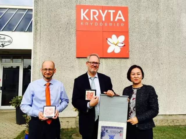 0004.webp.jpg 小草影院