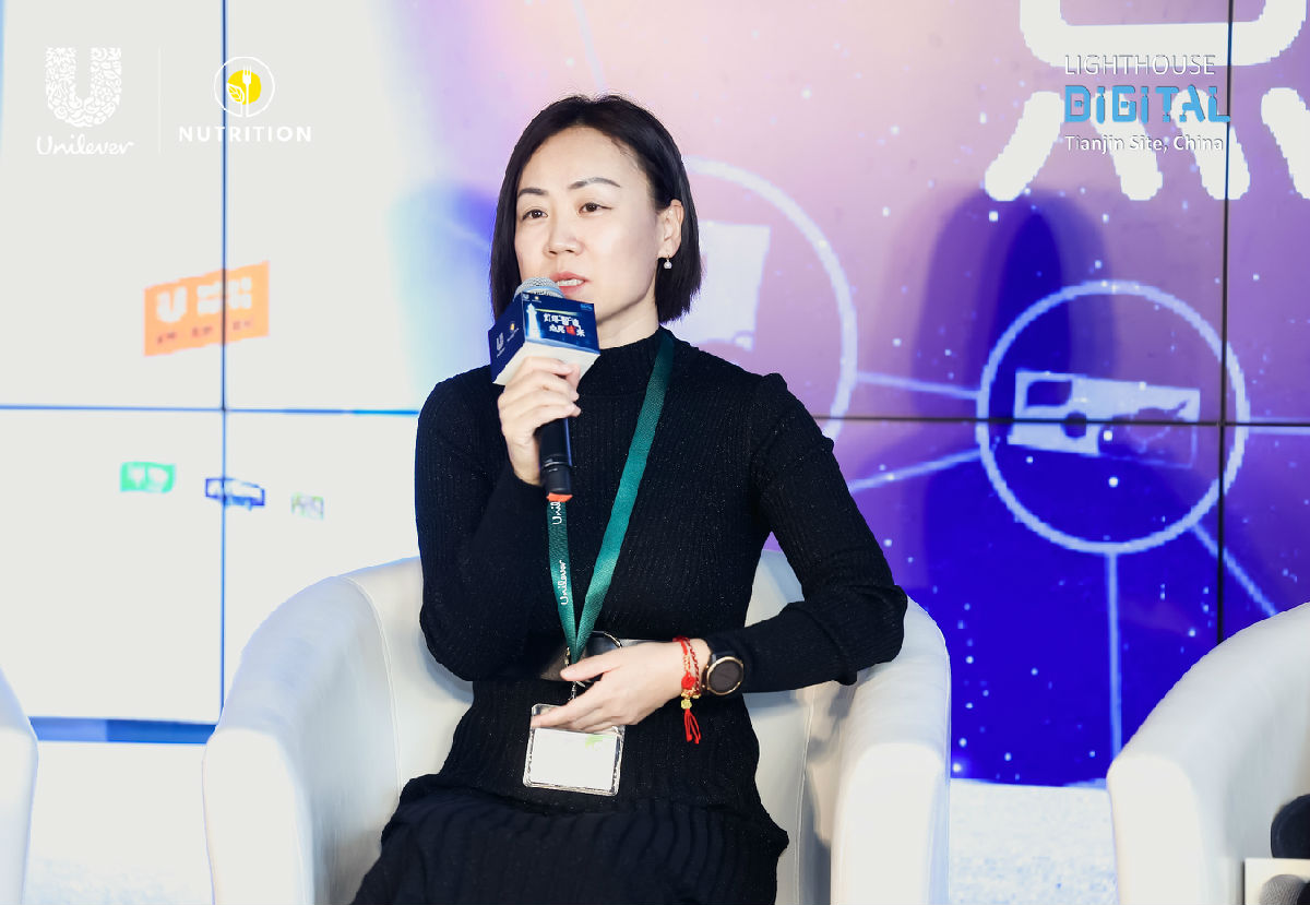 白燕.jpg 小草影院