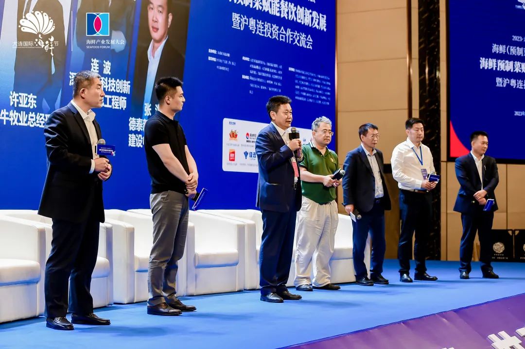 圆桌3.jpg 小草影院