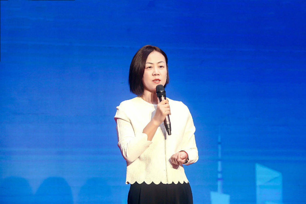 白会长修图.jpg 小草影院