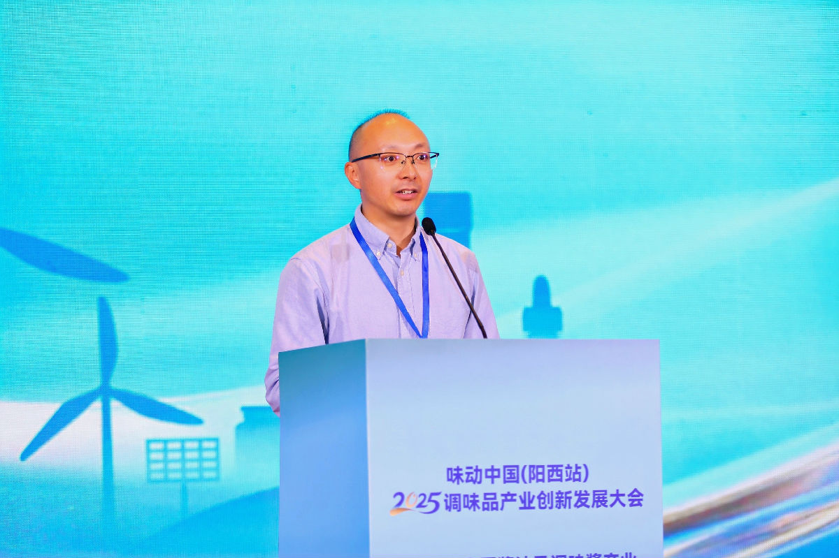 李锦记李华.jpg 小草影院