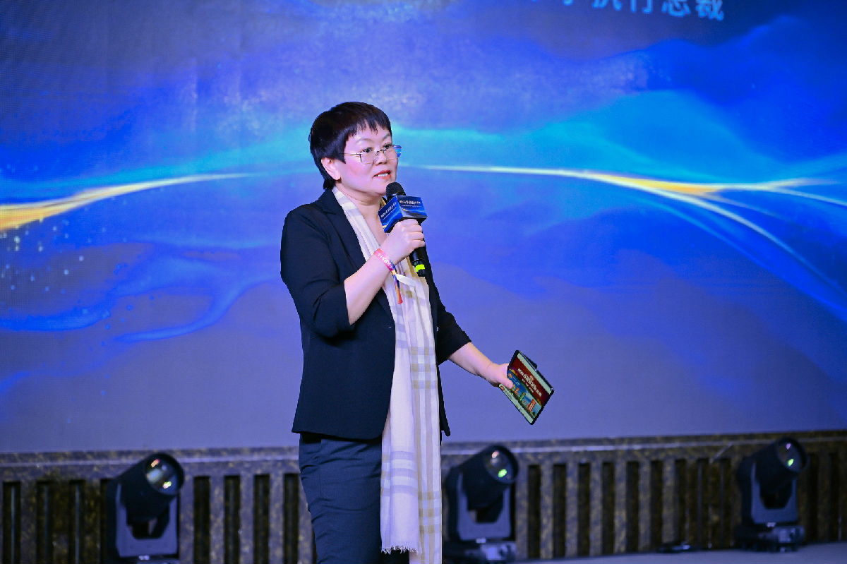 李凤媛.jpg 小草影院